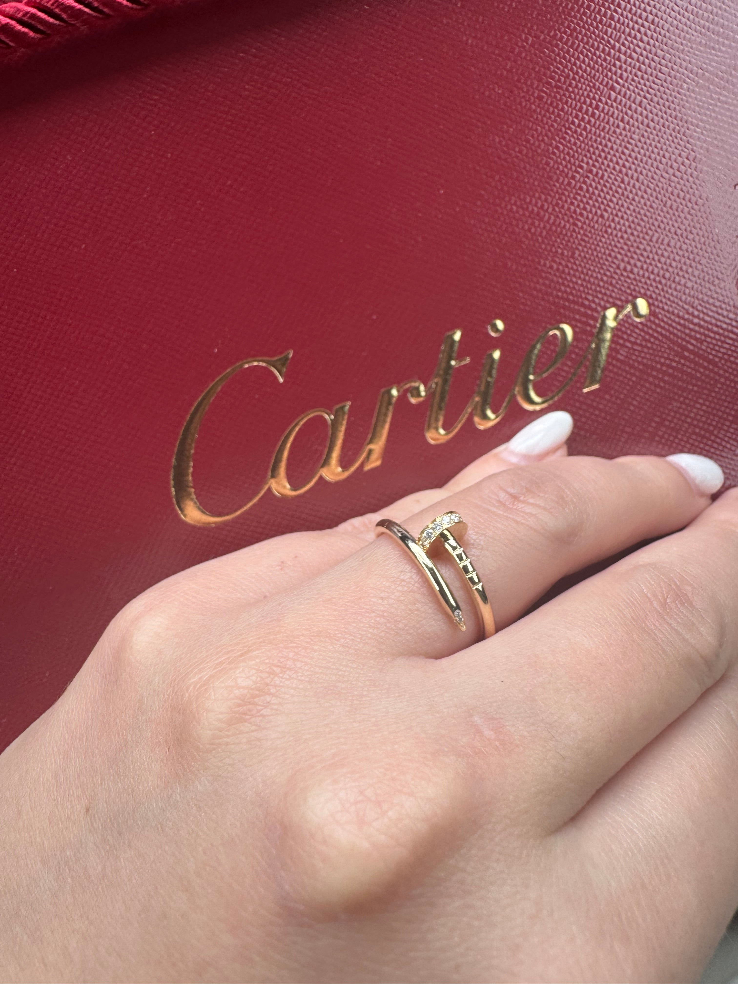 Nail ring with diamond