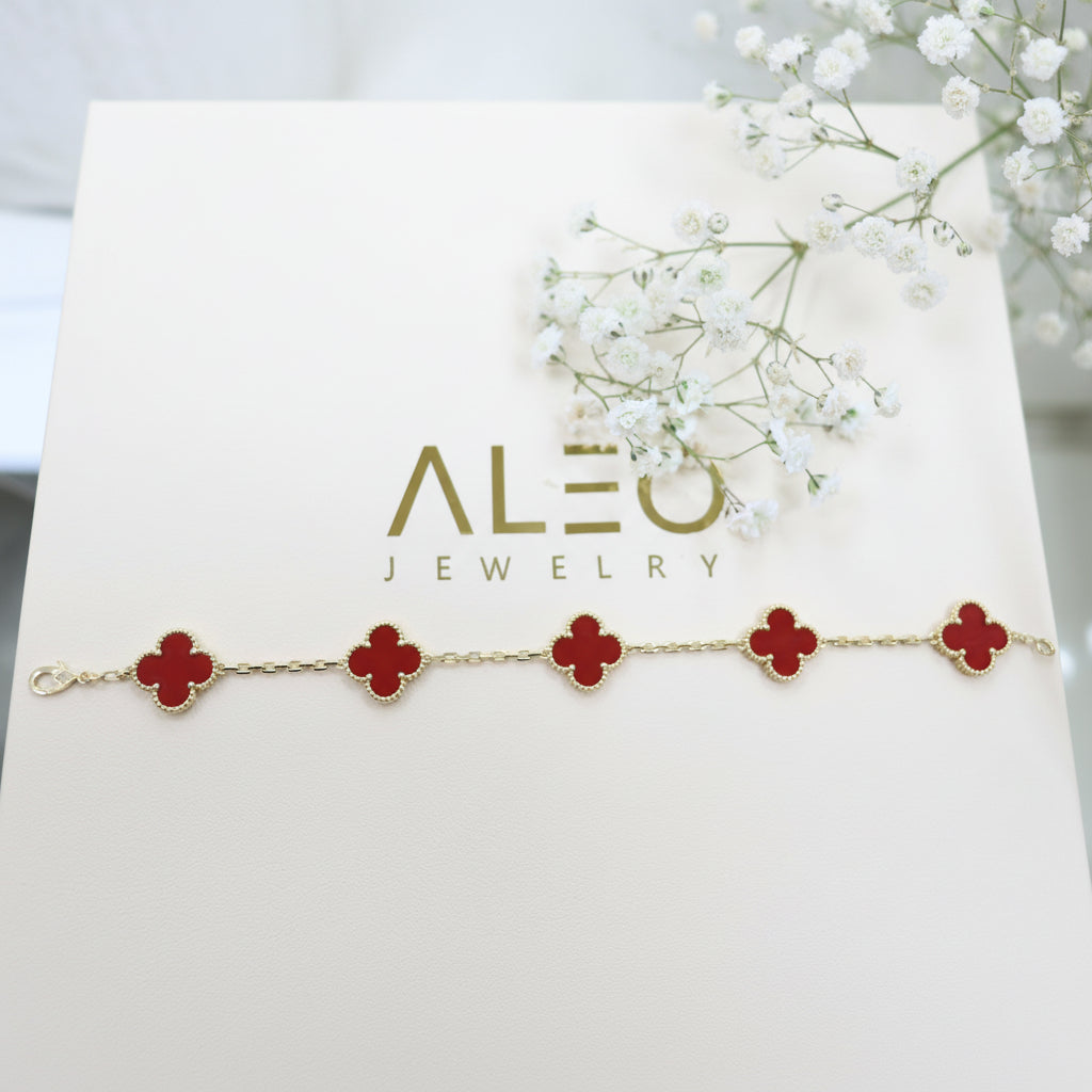 18k Gold Carnelian red Bracelet